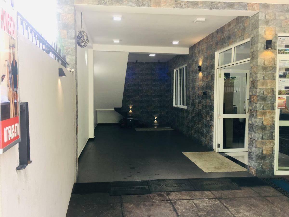 Jenushi Homestay Kandy Exterior photo